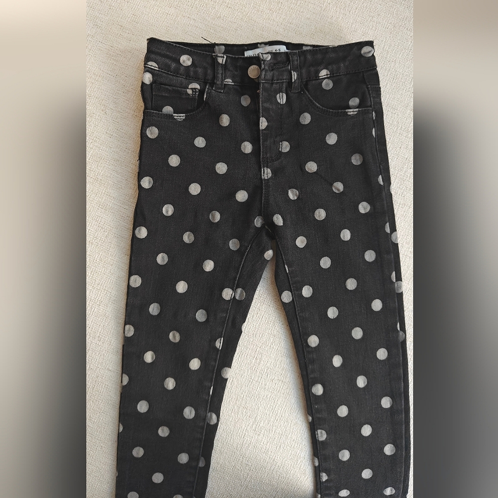 Zara Slim Fit Polka Dot Jeans ( size 4-5 years )